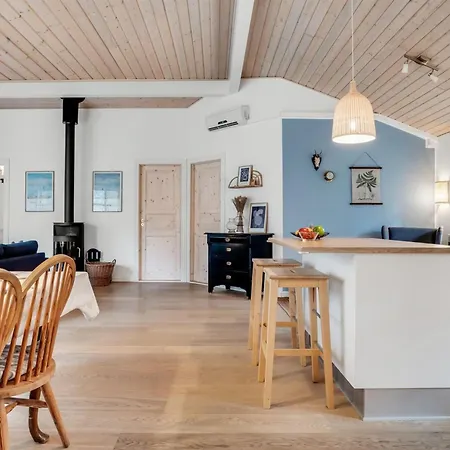 Holiday home Eikka - 1km From The Sea By Interhome Laeso