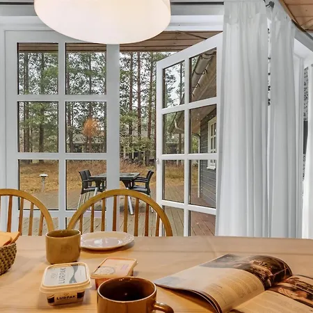 Eikka - 1km From The Sea By Interhome *